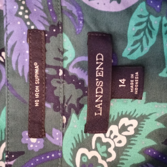 💜Lands' End💜 - Purple/Green Floral Paisley Supima Cotton Button Down - Picture 3 of 11